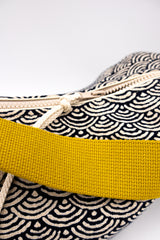 sac "moon bag" - motif vague - tissu traditionnel japonais