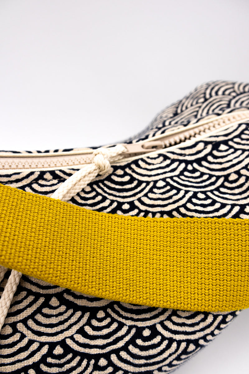 sac "moon bag" - motif vague - tissu traditionnel japonais