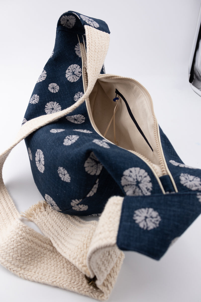 sac moon bag - motif "oursin" bleu - tissu japonais